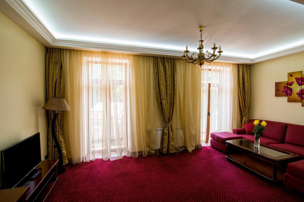 Elegant Hotel & Resort Cahkadzor Kültér fotó