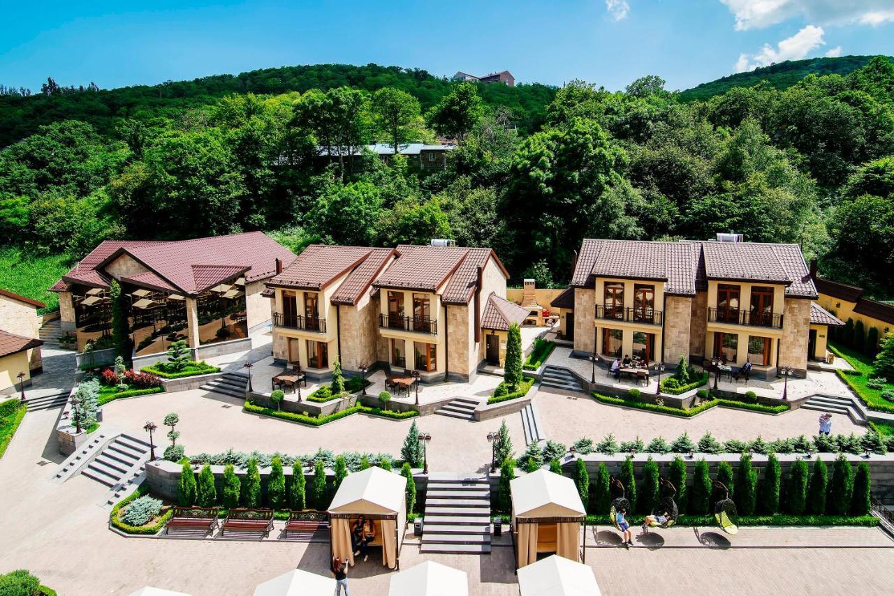 Elegant Hotel & Resort Cahkadzor Kültér fotó