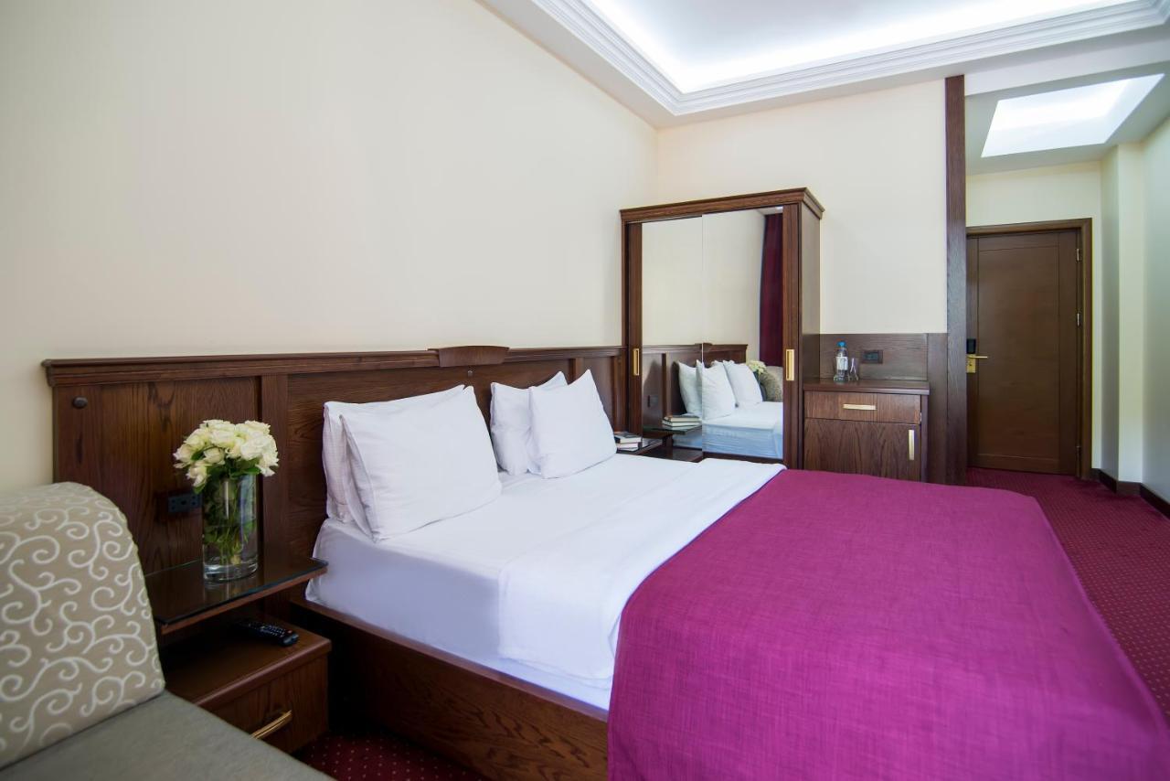 Elegant Hotel & Resort Cahkadzor Kültér fotó
